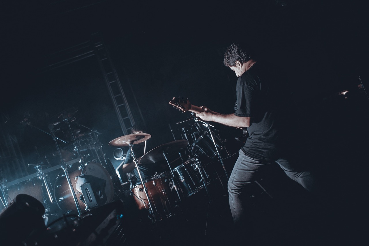 《血衣招魂》影视解说,深度解析与观众体验 《血衣招魂》影视解说,深度解析与观众体验