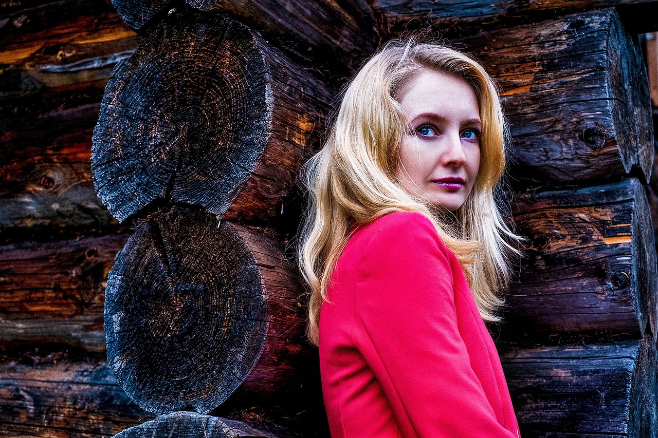 《地心历险记》影视解说:探险旅程的惊险刺激,科学幻想与现实交织 《地心历险记》影视解说:探险旅程的惊险刺激,科学幻想与现实交织