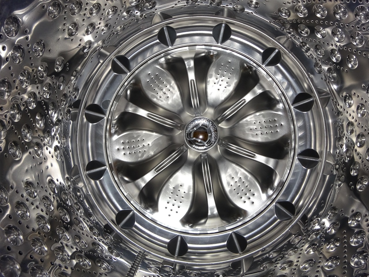 《杨戬传》影视解说,如何深度解析角色背景? 《杨戬传》影视解说,如何深度解析角色背景?