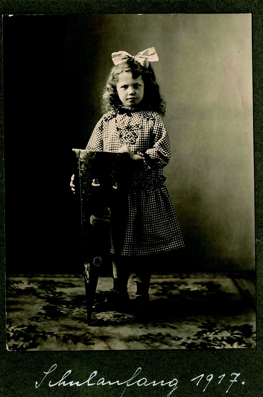 《家有外星人》影视解说,家庭科幻片的魅力何在? 《家有外星人》影视解说,家庭科幻片的魅力何在?