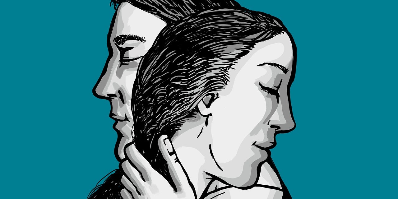 《圣枪修女》影评：动画改编深度解析，情感冲击与宗教元素的融合