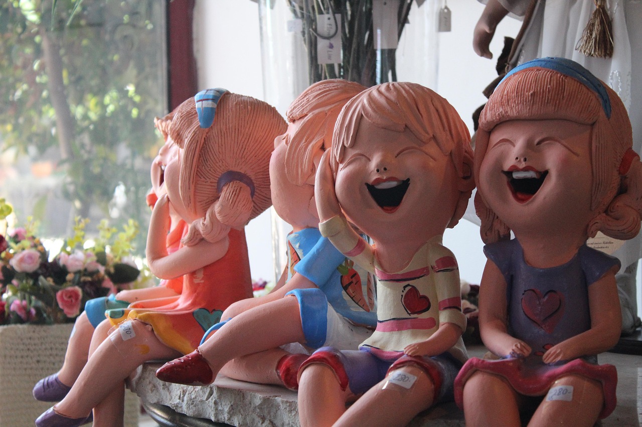 《小女神花铃》影评:动画改编的魅力与情感共鸣,原作粉丝怎么看? 《小女神花铃》影评:动画改编的魅力与情感共鸣,原作粉丝怎么看?