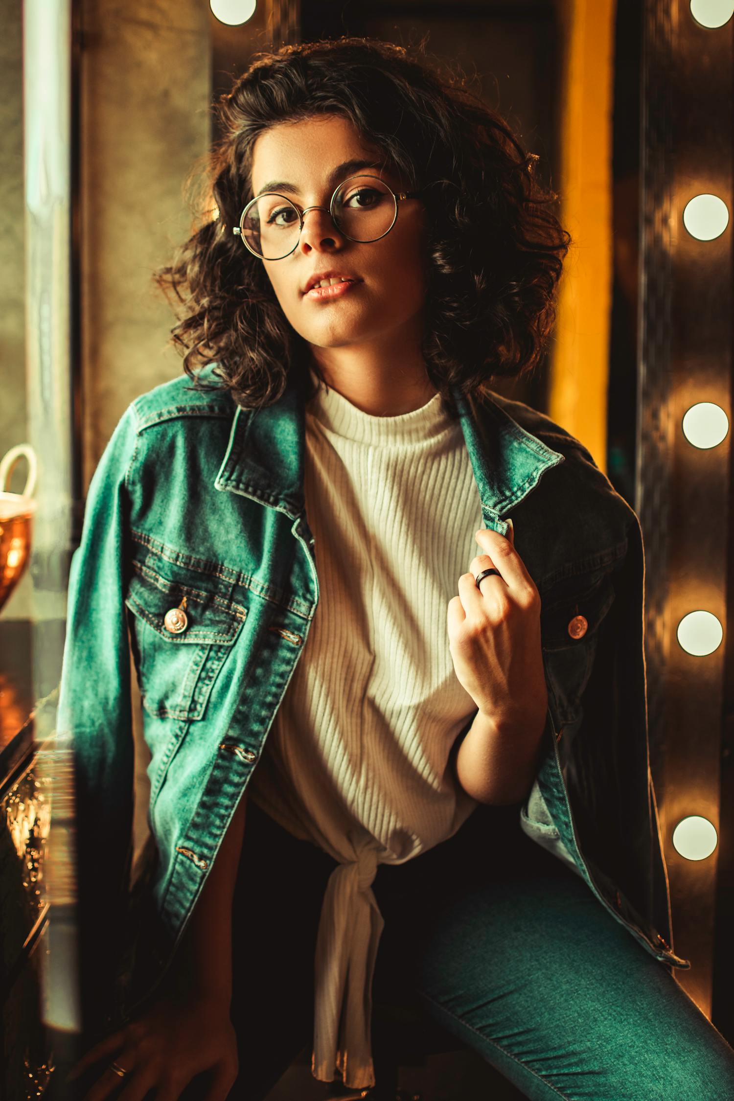 《死神》影评:剧情深度解析,角色魅力揭秘 《死神》影评:剧情深度解析,角色魅力揭秘