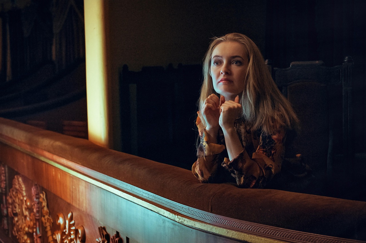 《跳跃吧！时空少女》影评：是穿越剧情的新颖展现吗？为何观众评价两极？