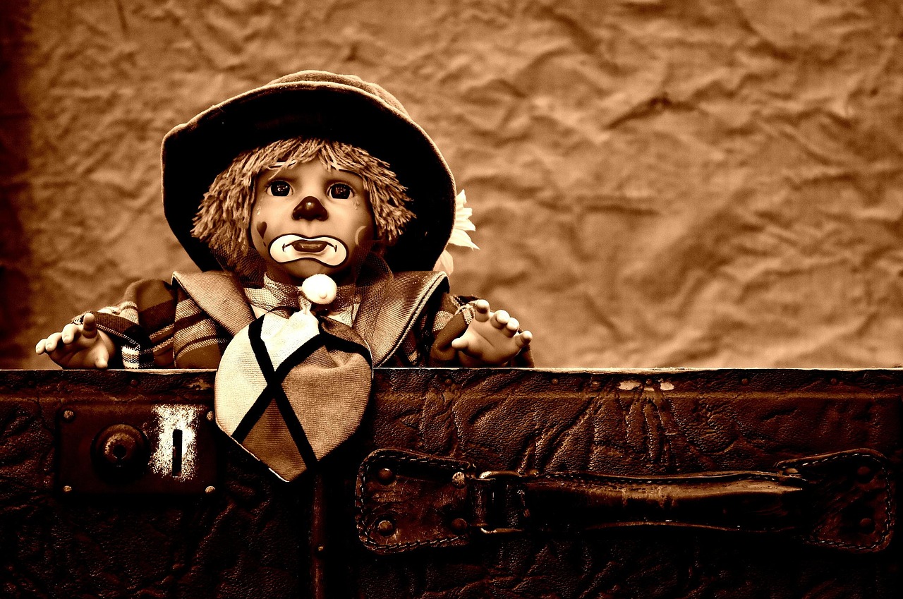 《玩偶游戏》影评:情感深度探索,现实与梦想的碰撞 《玩偶游戏》影评:情感深度探索,现实与梦想的碰撞